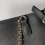 Valentino Garavani Calfskin Crossbody — фото 13