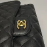 Chanel Classic Flap — фото 16