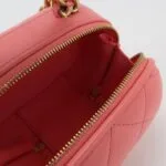 Chanel Quilted Lambskin CC Crossbody — фото 6
