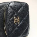Chanel Quilted Calfskin CC Crossbody (Шанель) — фото 15