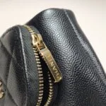 Chanel Quilted Calfskin CC Crossbody (Шанель) — фото 16