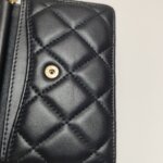 Chanel Quilted Lambskin CC Crossbody — фото 10