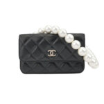 Chanel Quilted Calfskin CC Crossbody (Шанель) — миниатюра 1