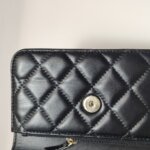 Chanel Quilted Calfskin CC Crossbody (Шанель) — фото 12