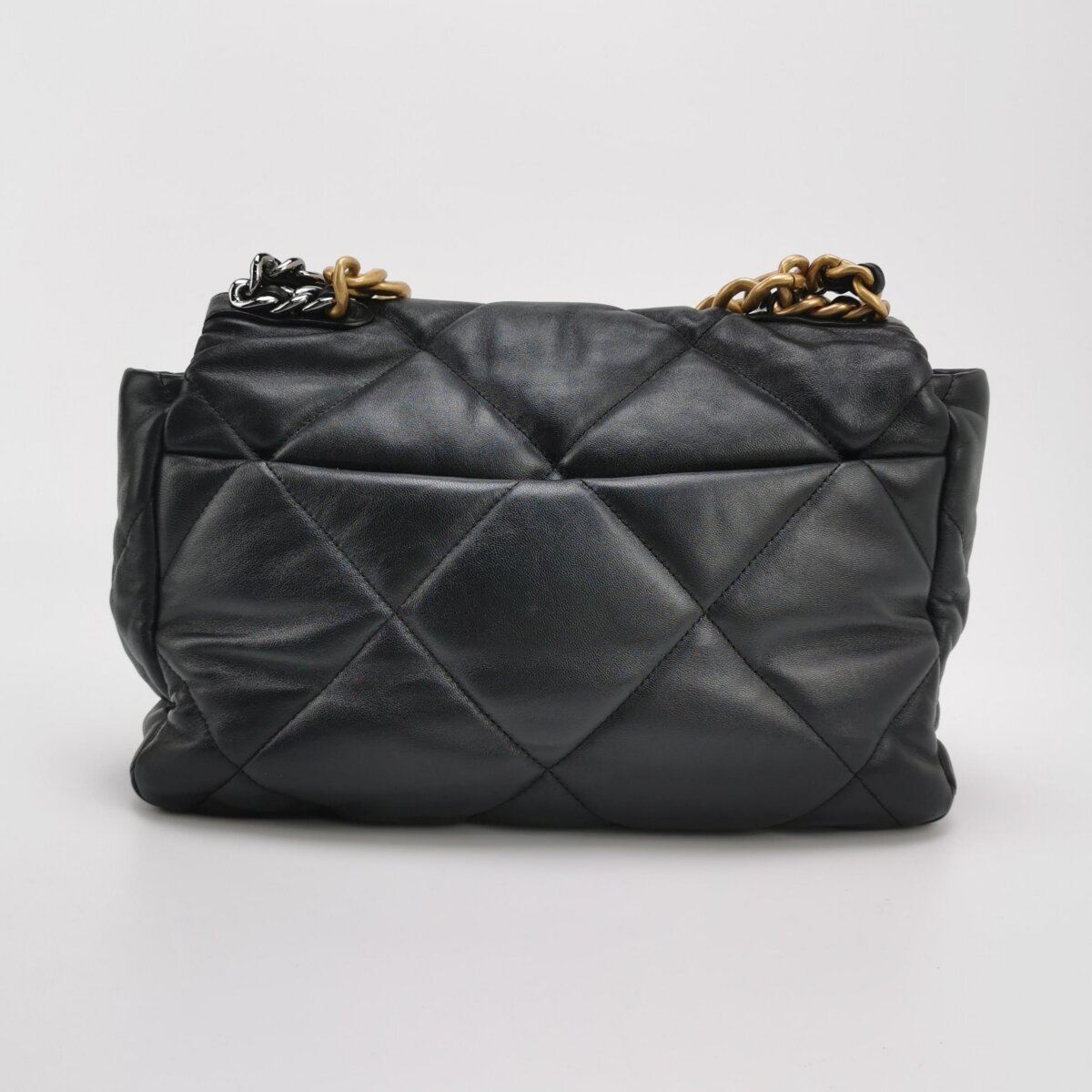 Chanel 19Bag (Шанель) — фото 1