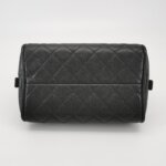 Chanel Quilted Calfskin CC Handbag (Шанель) — фото 6