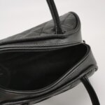 Chanel Quilted Calfskin CC Handbag (Шанель) — фото 7