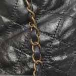 Chanel Quilted Lambskin CC Shoulder Bag (Шанель) — фото 14