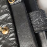 Chanel Quilted Lambskin CC Shoulder Bag (Шанель) — фото 24