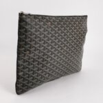 Goyard Printed Calfskin Clutch — фото 3
