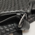 Bottega Veneta Woven Lambskin Crossbody — фото 13