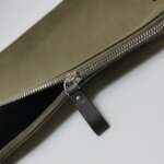 Valentino Garavani Calfskin Logo Clutch — фото 11