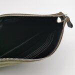 Valentino Garavani Calfskin Logo Clutch — фото 6