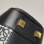 Loewe Amazona (Лоэве) — фото 17