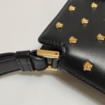 Versace Printed Calfskin Logo Clutch — фото 12
