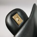 Chanel Classic Flap — фото 15