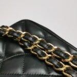 Chanel Classic Flap — фото 16