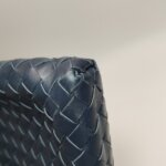 Bottega Veneta Woven Calfskin Crossbody (Боттега Венета) — фото 28