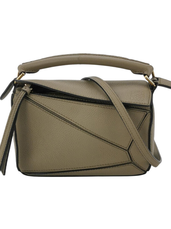 Loewe Puzzle