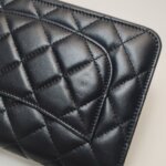 Chanel Quilted Lambskin CC Crossbody (Шанель) — фото 20