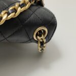 Chanel Quilted Calfskin CC Crossbody — фото 16