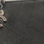 Chanel Quilted Calfskin CC Shoulder Bag — фото 17