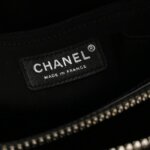 Chanel Quilted Calfskin CC Shoulder Bag — фото 8