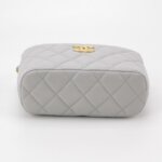 Chanel Quilted Calfskin CC Crossbody — фото 6