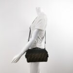 Fendi Calfskin Monogram Crossbody (Фенди) — фото 2