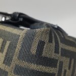 Fendi Calfskin Monogram Crossbody (Фенди) — фото 20