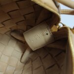 Bottega Veneta Loop (Боттега Венета) — фото 10