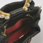 Chanel Quilted Lambskin CC Crossbody — фото 7