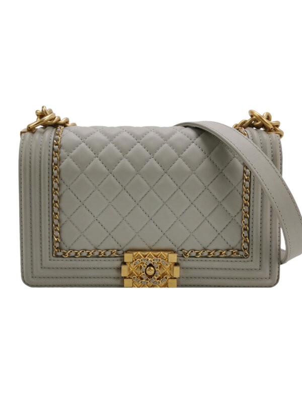 Chanel Leboy