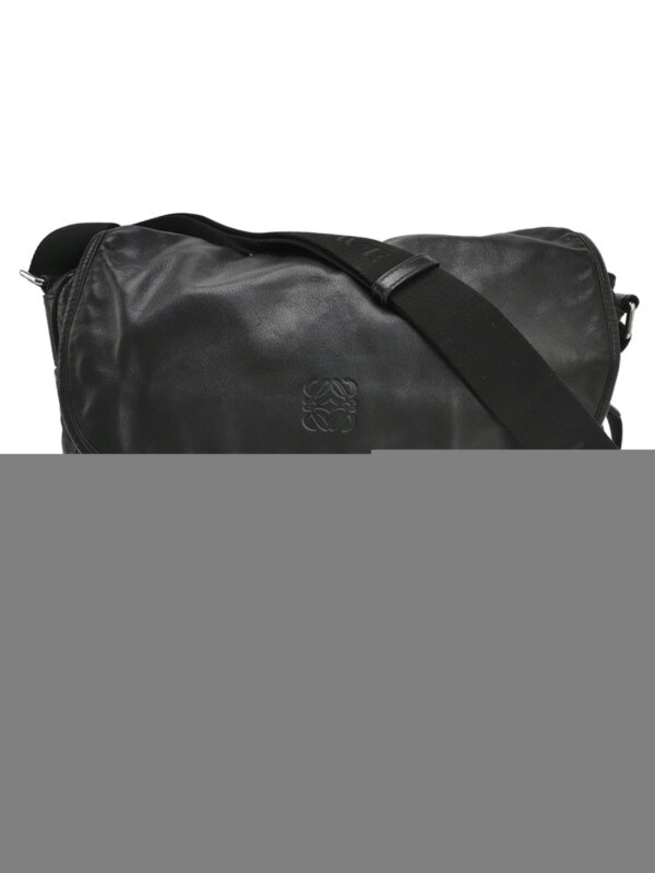 Винтажная сумка Loewe Lambskin Shoulder Bag