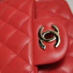 Chanel Classic Flap — фото 12