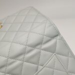 Chanel Quilted Lambskin CC Crossbody — фото 18