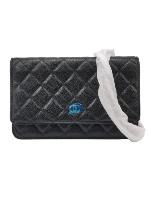 Chanel WOC
