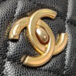 Chanel Quilted Calfskin CC Shoulder Bag — фото 9