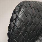 Bottega Veneta Woven Lambskin Shoulder Bag (Боттега Венета) — фото 17