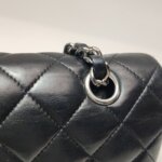 Chanel Classic Flap — фото 17