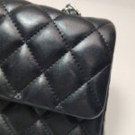 Chanel Quilted Lambskin CC Shoulder Bag — фото 25