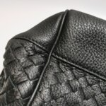 Bottega Veneta Woven Calfskin Shoulder Bag (Боттега Венета) — фото 22