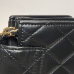 Chanel Quilted Lambskin CC Crossbody — фото 17