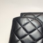 Chanel Quilted Lambskin CC Crossbody — фото 19