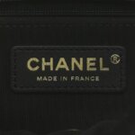 Chanel Quilted CC Shoulder Bag — фото 8