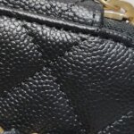 Chanel Vanity Case (Шанель) — фото 16