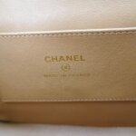 Chanel Quilted Lambskin CC Crossbody — фото 8