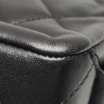 Chanel Quilted Lambskin CC Shoulder Bag — фото 17