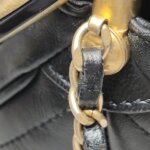 Chanel Quilted Lambskin CC Shoulder Bag — фото 13