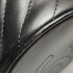 Chanel Quilted Lambskin CC Shoulder Bag — фото 22